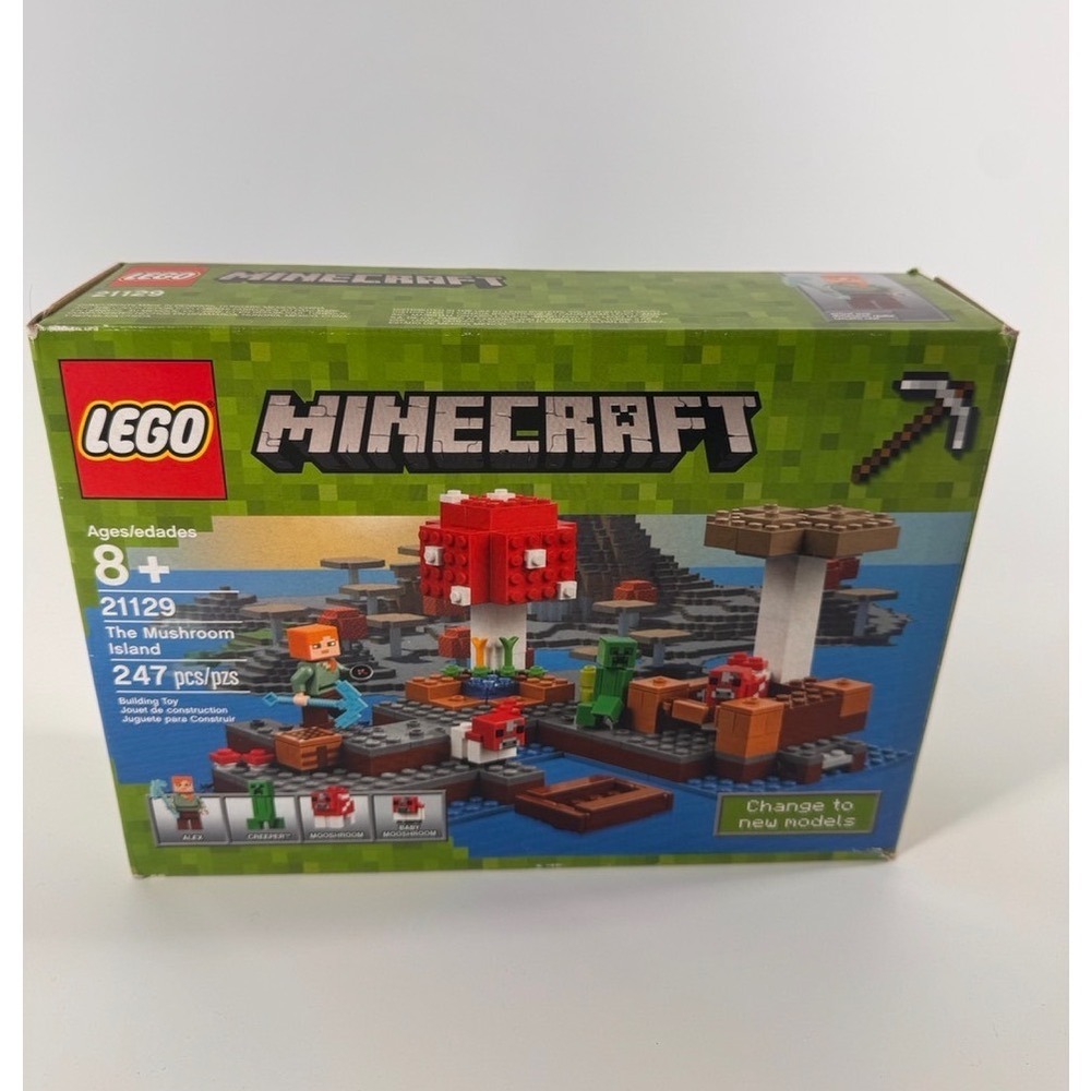 LEGO Minecraft The Mushroom Island 21129 Building Set Complete with Box Alex